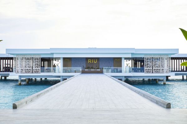 Hotel Riu Atoll